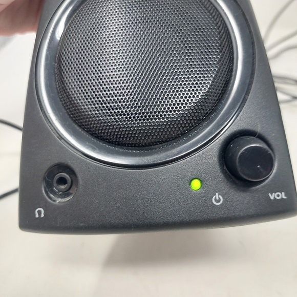 Logitech Wired PC Computer Speakers Z130 Audio Stereo Multimedia No Power Cord - Picture 4 of 7
